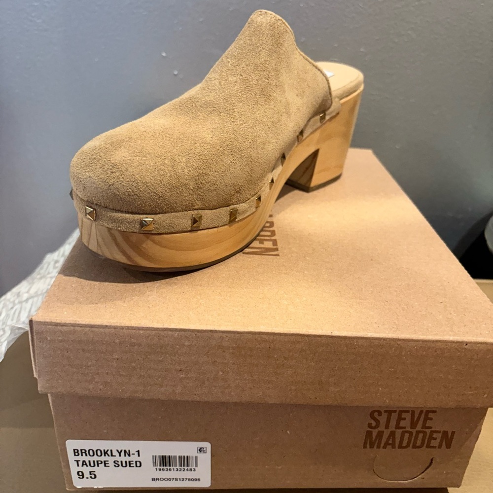 Steve Madden Tan Suede Women's Mules Brand New 👝👡👝 will negotiate offers.